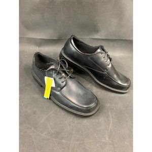 State Street Men’s size 13 Black Dress Shoe with laces New Never Worn